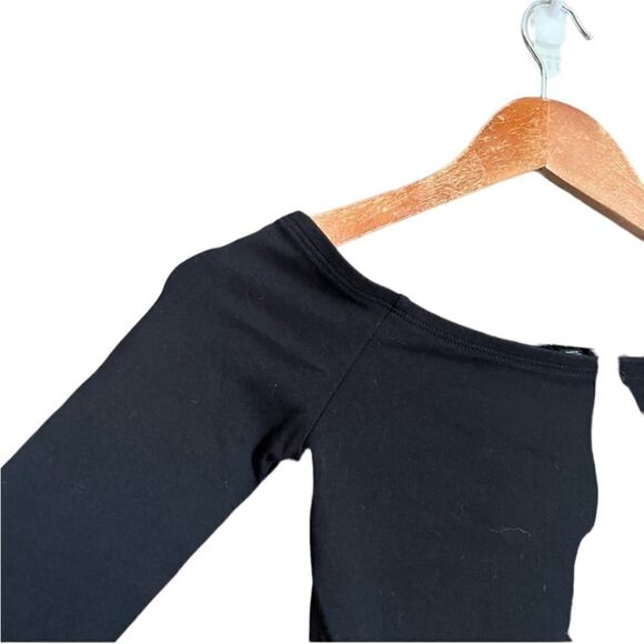 3 for $30! Express black scoop neck body suit - Picture 9 of 11